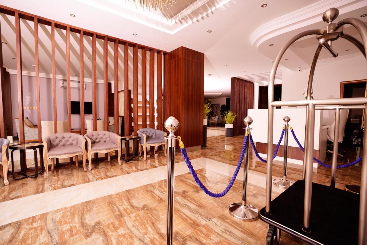 Suite Blue Дамам Екстериор снимка
